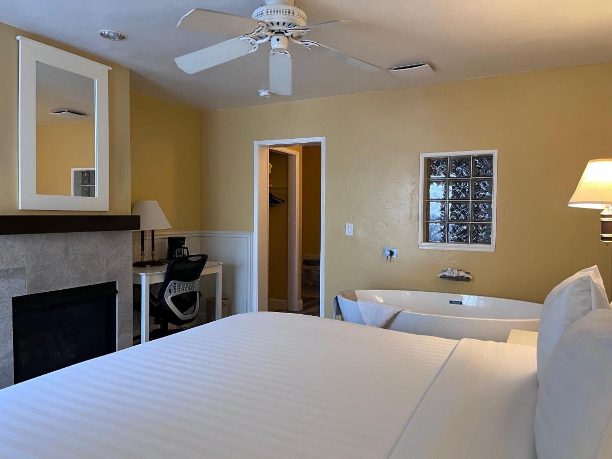 Monterey Bay Lodge Ngoại thất bức ảnh