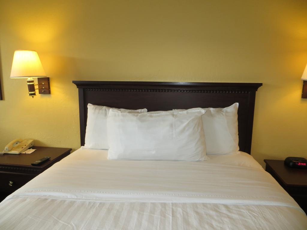 Monterey Bay Lodge Ngoại thất bức ảnh